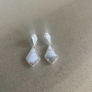 ✨ Kendra Scott Alexa Earrings